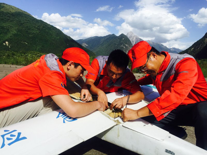 航測無人機助力九寨溝災區(qū)成功獲取首批震后高分辨率影像 航測無人機助力九寨溝災區(qū)成功獲取首批震后高分辨率影像